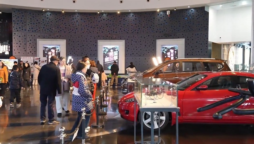 汽博春節(jié)活動(dòng)圓滿(mǎn)收官 玩劇本游、賞馬年微展，傳統(tǒng)文化與現(xiàn)代體驗(yàn)完美交融